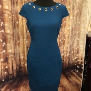 AGB Ring Neckline short sleeve Dress
